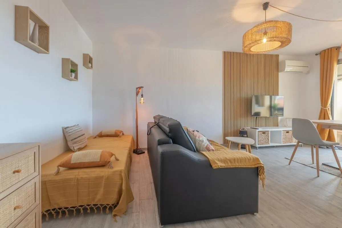 Cros Studio - Cozy Stay Near The Beach Cagnes-sur-Mer France