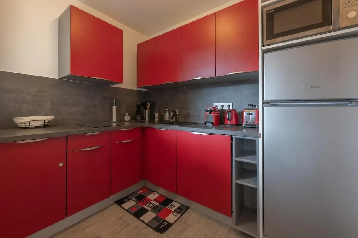 Cros Studio - Cozy Stay Near The Beach Cagnes-sur-Mer France